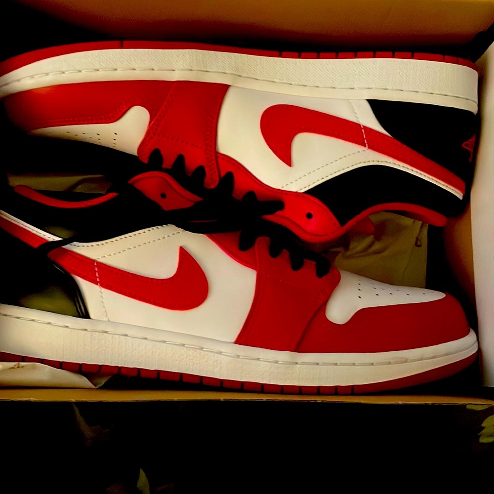 Air Jordan low 1s Red and black men’s size 10